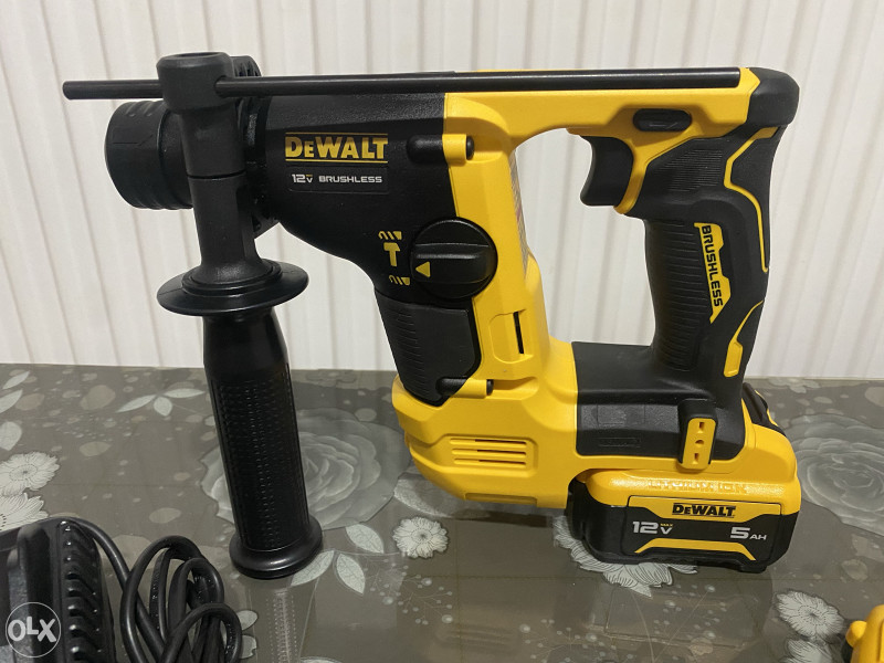 Dewalt aku busilica sds plus Xtreme DCH072 12v Set