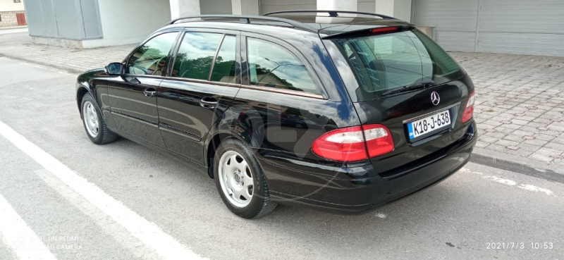 Mercedes-Benz w211