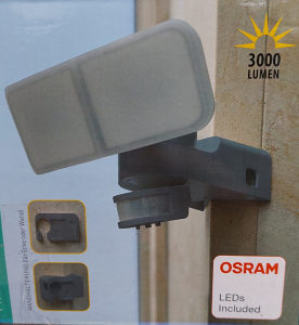LED reflektor sa senzorom pokreta OSRAM