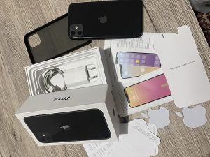 Apple iphone 11 🍏 Full pack