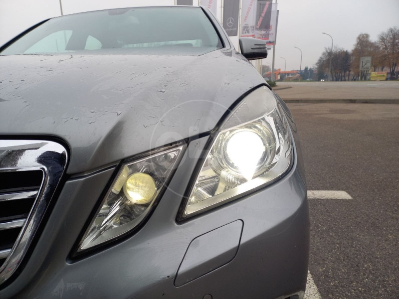 Mercedes-Benz E 220 2009 god TOP MOZE ZAMJENA