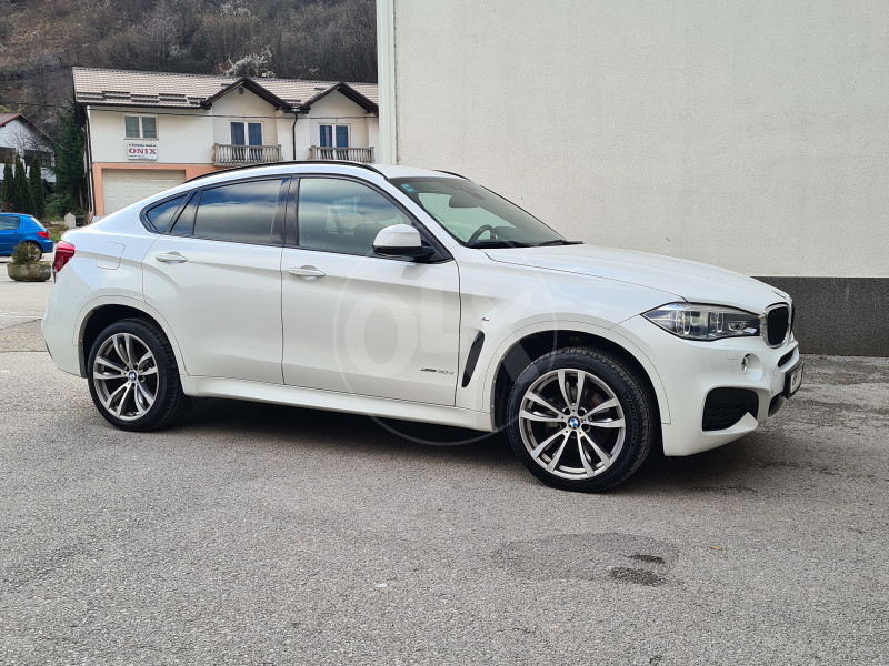 BMW X6 3.0 d xDrive 2017 M-Paket, TOP STANJE