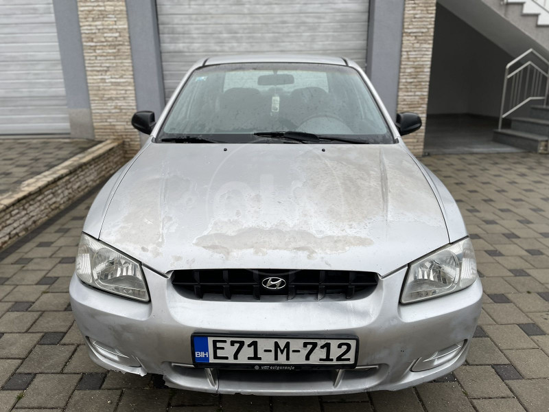 hyundai accent*registrovan* Automobili OLX.ba