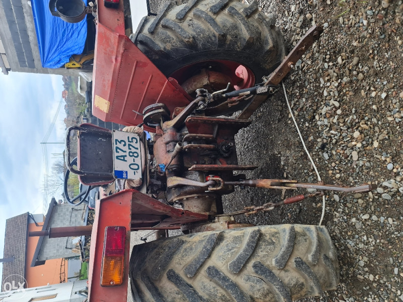 Traktor zetor 5711