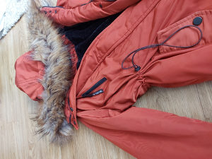 Zimska jakna boja cigle