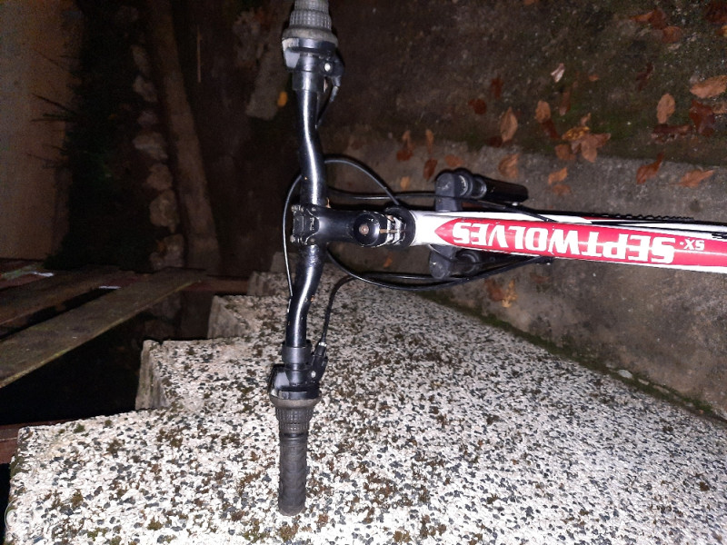 SEPTWOLVES 6.0 biciklo