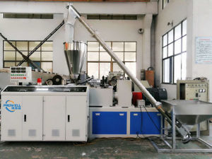 STROJ ZA PROIZVODNJU PVC GRANULA SJZ80/156