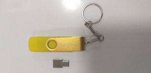 USB memory stick 4GB