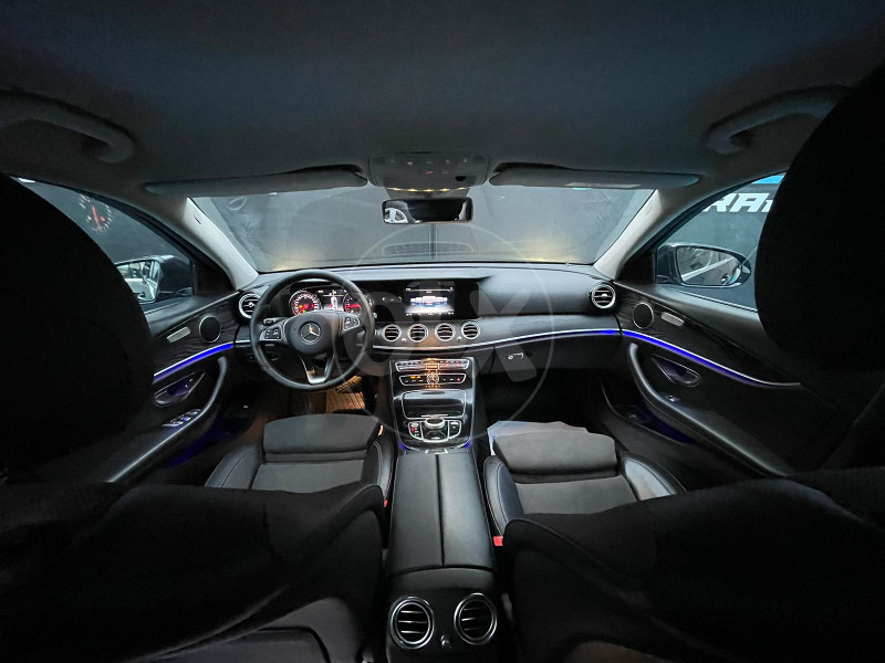 Mercedes Benz E 200 2017 g.p