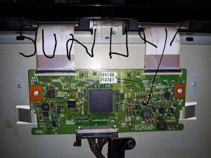 SUNNY TV SNO32LI181-T1F(za dijelova)treba panel.