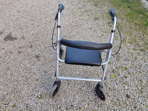 INVALIDSKA HODALICA ALUMINIJSKA