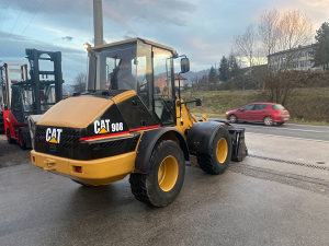 Utovarivac CAT 908 - HM Musić doo