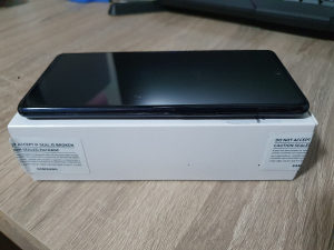 SAMSUNG GALAXY S20FE BLACK