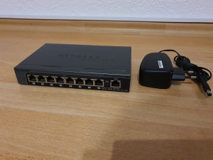 NETGEAR ProoSafe Gigabit 8 Port VPN Firewall FVS318G