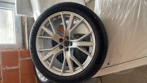 Alu felge felne feluge  5x112 21 Audi Q7 SQ7 Q8 SQ8