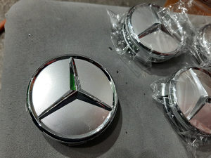 Mercedes čepovi za felge, 75 mm