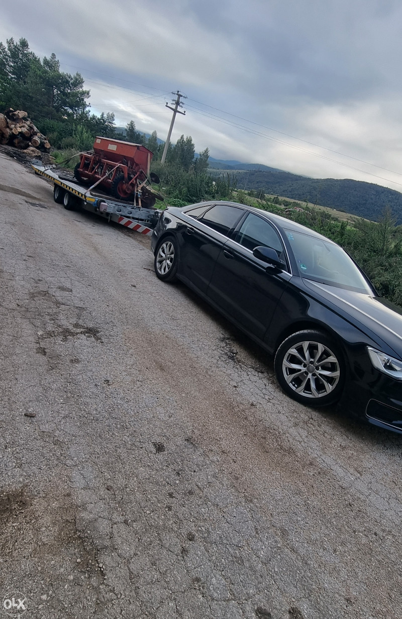 Auto prikolica,labudica,šlepa