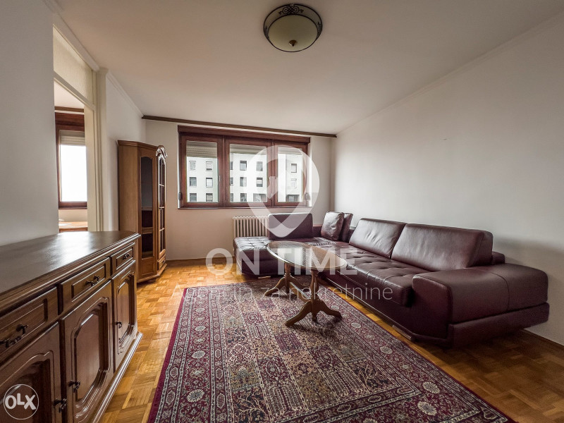 Dobrinja / Dvosoban stan / 48 m2 / Balkon