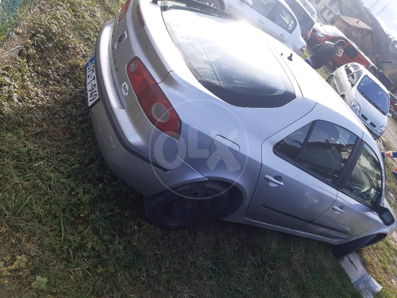 Renault Laguna 2006g 1.9dci 96kw automatik