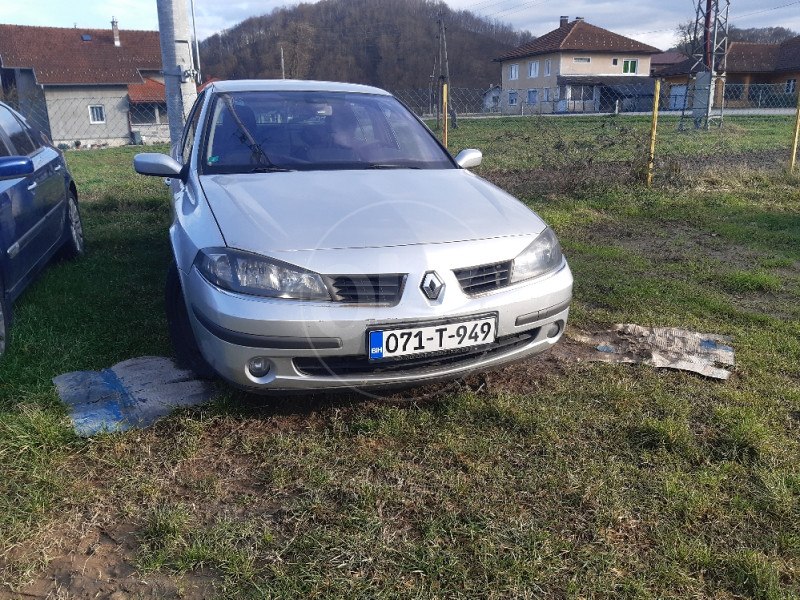 Renault Laguna 2006g 1.9dci 96kw automatik