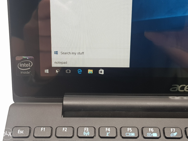 Laptop Acer Aspire Switch 10E (Atom/2GB/32GB SSD/6h)
