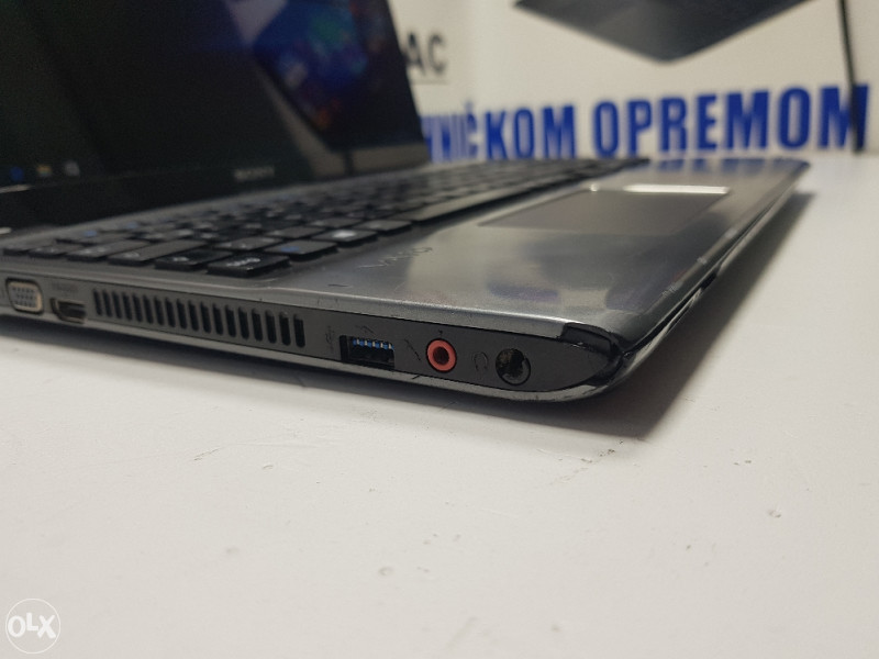 Laptop Sony sve151 (i5 3320M/6GB/500GB/1GB/1h)