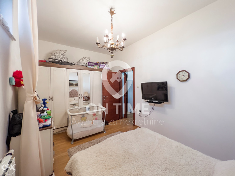 Dobrinja Exclusive/ Trosoban stan / 74 m2
