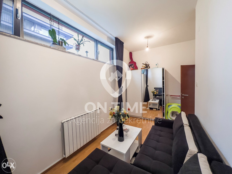 Dobrinja Exclusive/ Trosoban stan / 74 m2