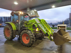 Traktor CLAAS Ares 577 atx