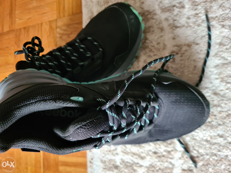 Reebok gore-tex patike vel.37.5 orginal