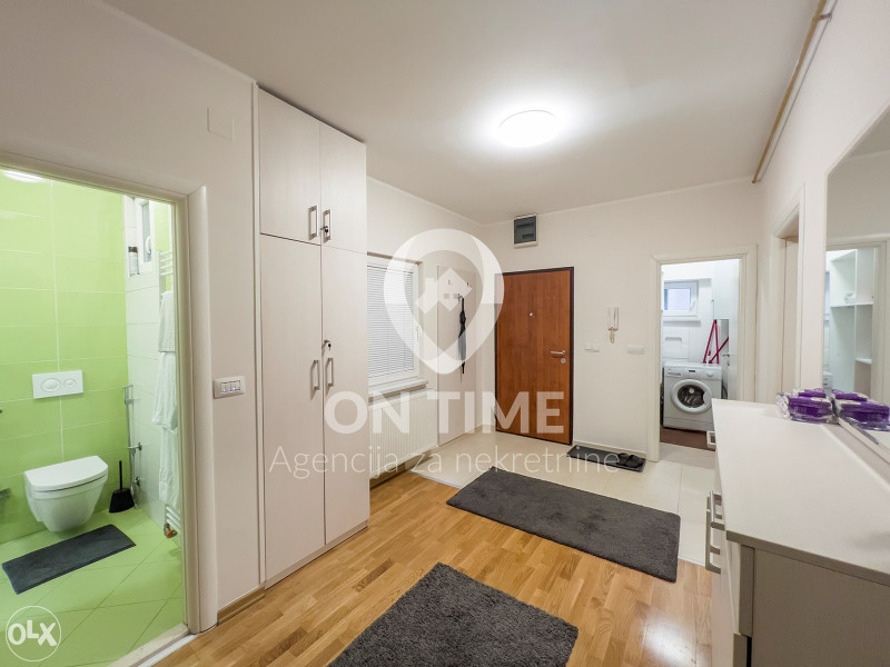 Stari Grad / Dvosoban stan / 88 m2 / NAMJEŠTEN