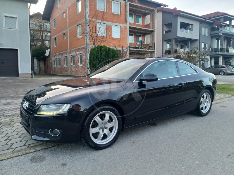 Audi A5 2.7 TDI Coupe Euro 5