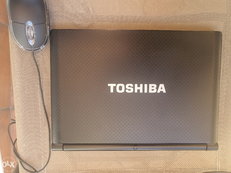 Laptop toshiba