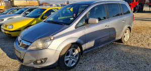 Opel Zafira 1.7 cdti 2011god