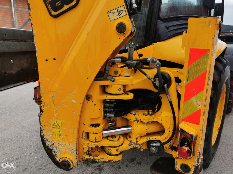Jcb kombinirka 4cx