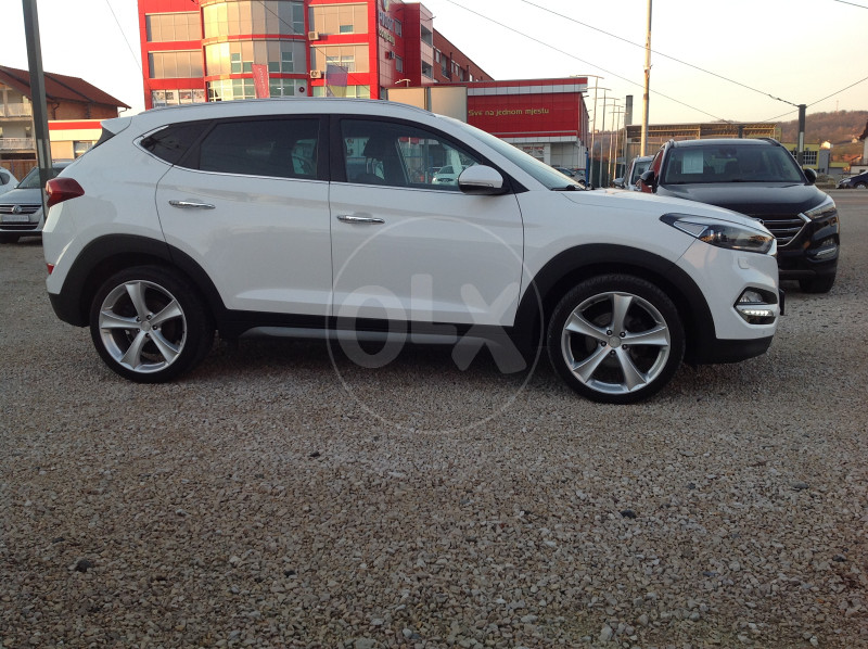HYUNDAI TUCSON 2,0 Crdi 4X4 , 2016 GOD