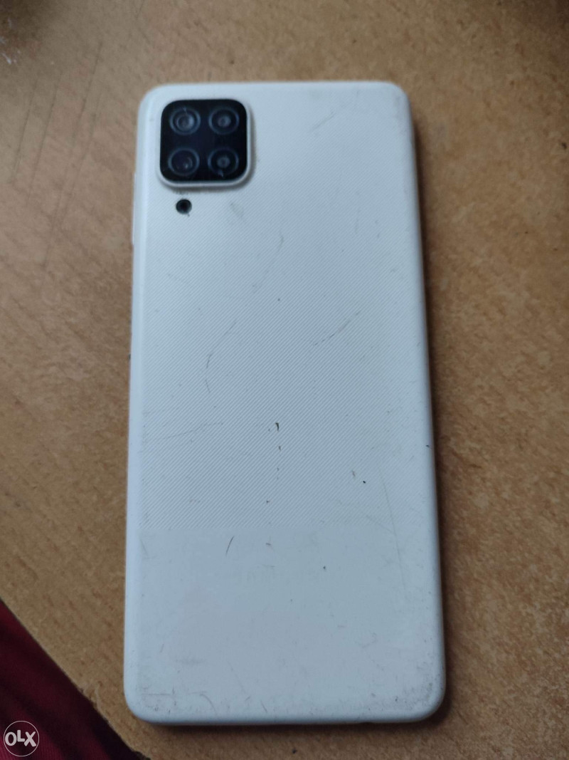 Samsung A12
