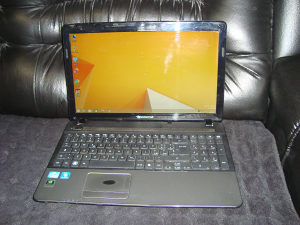 Packard Bell EasyNote 15.6 i3