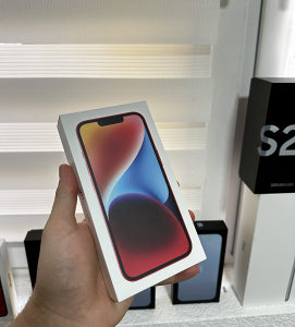 Iphone 14 256GB red novo garancija