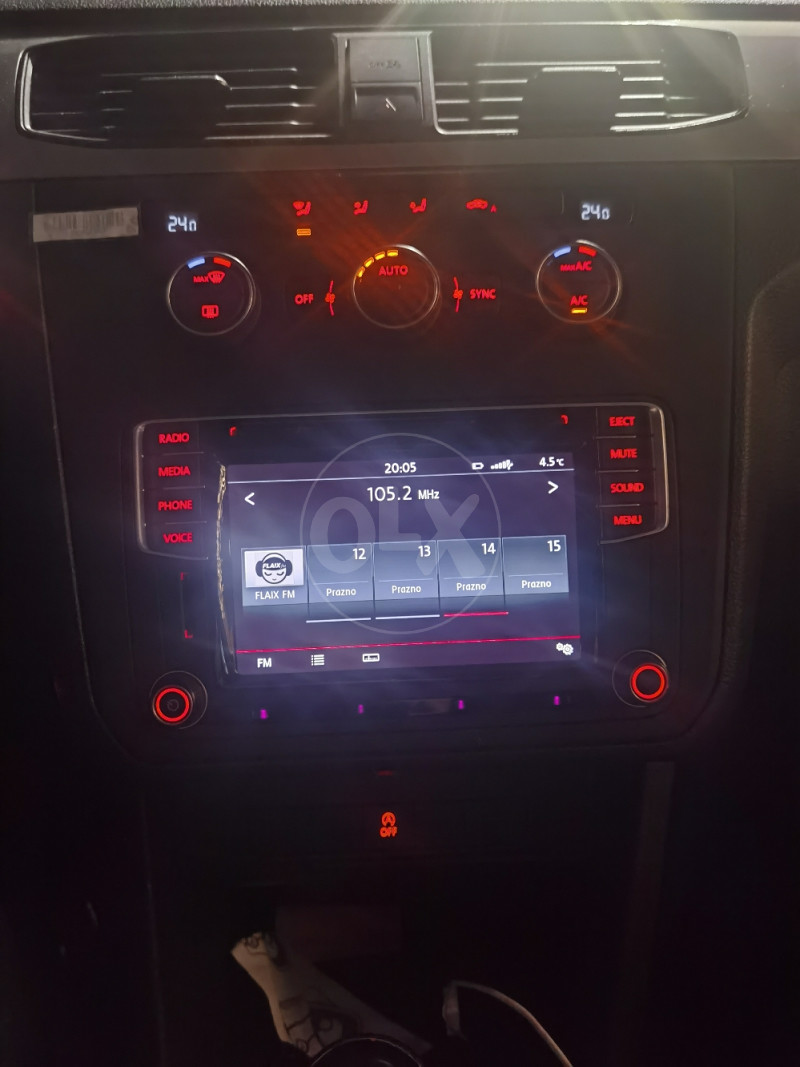 Volkswagen Caddy Maxi Life 2.0 dizel putnički 7 siceva