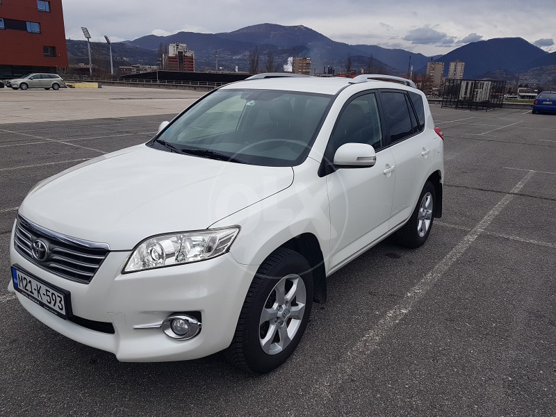 Toyota Rav 4