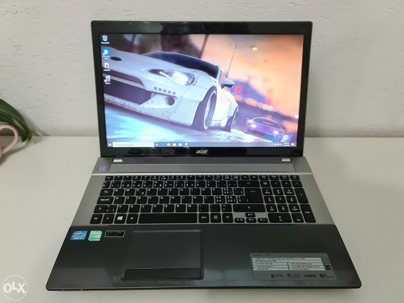 Gaming laptop Acer 8GB RAM i7 NVIDIA 710M 2GB