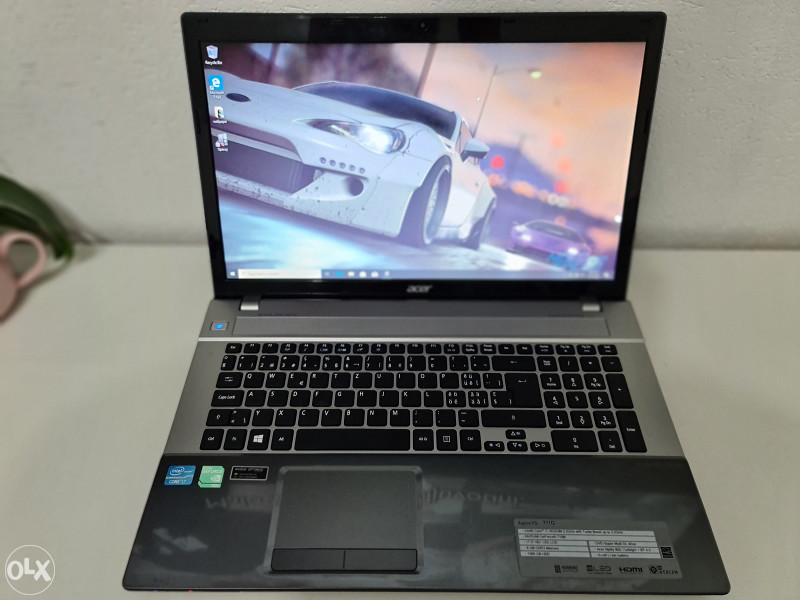 Gaming laptop Acer 8GB RAM i7 NVIDIA 710M 2GB