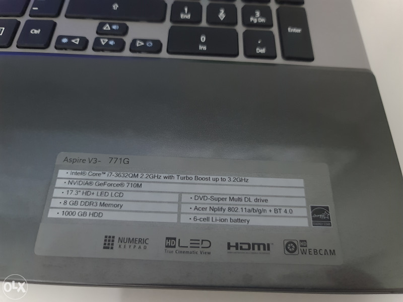 Gaming laptop Acer 8GB RAM i7 NVIDIA 710M 2GB