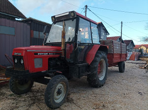Traktor Zetor 5011