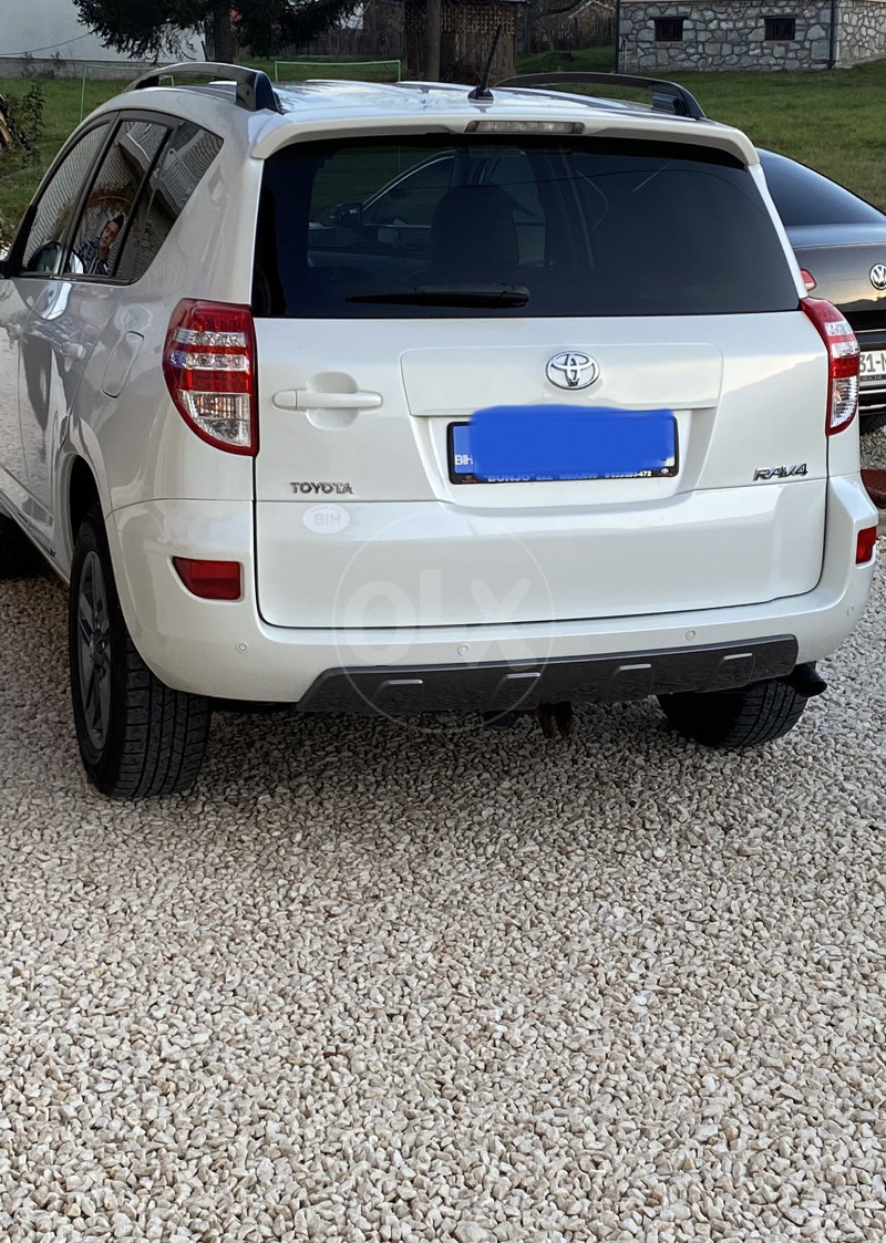 Toyota RAV 4 presao 80 000km, 2012god