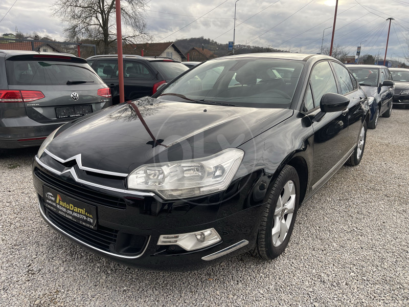 Citroen C5
2,0 Hdi 103kw 2010