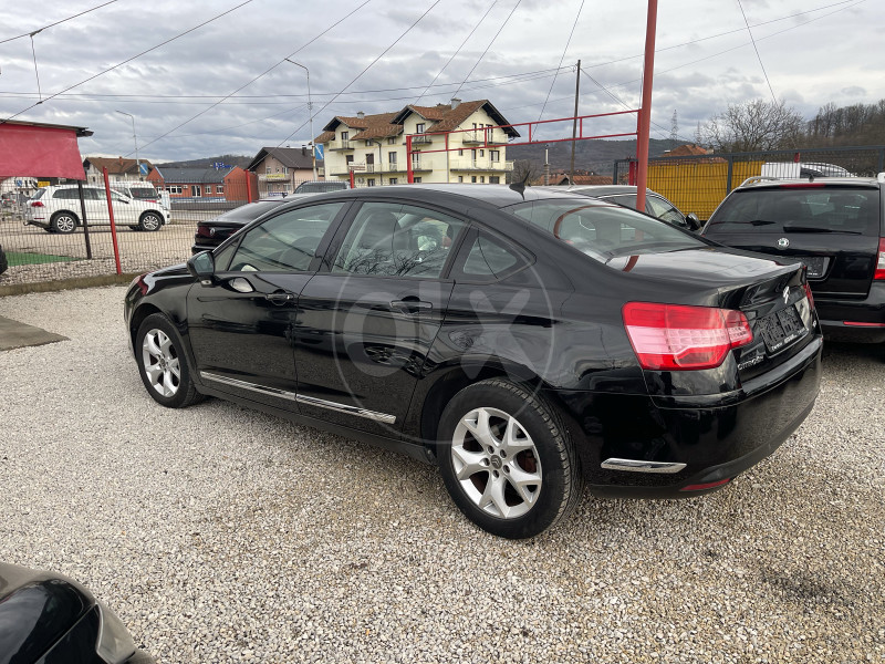 Citroen C5
2,0 Hdi 103kw 2010