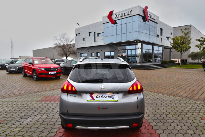 Peugeot 2008 1.5 HDI Tiptronik FELINE SPORT FACELIFT