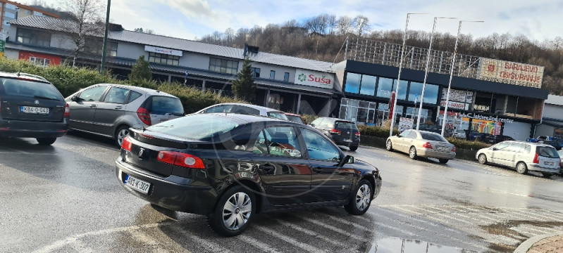 Renault Laguna 2006 god. 1.9 dci MOGUCA ZAMJENA